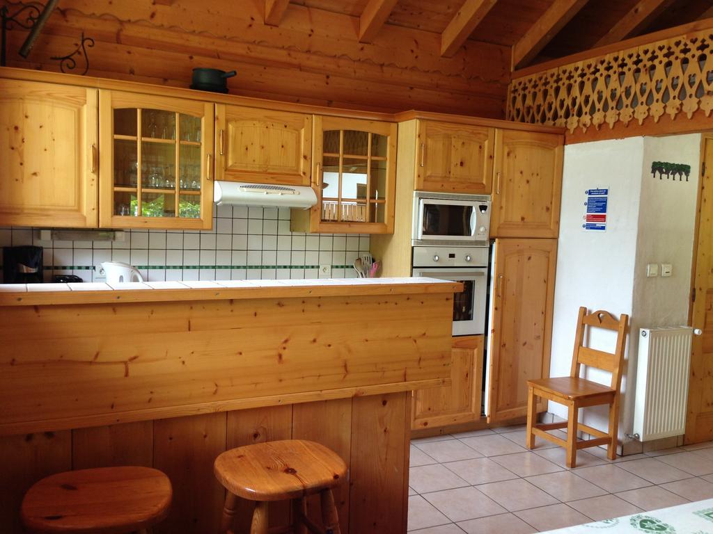 Chalet L'Atelier Morzine Room photo
