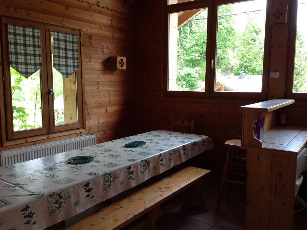 Chalet L'Atelier Morzine Room photo